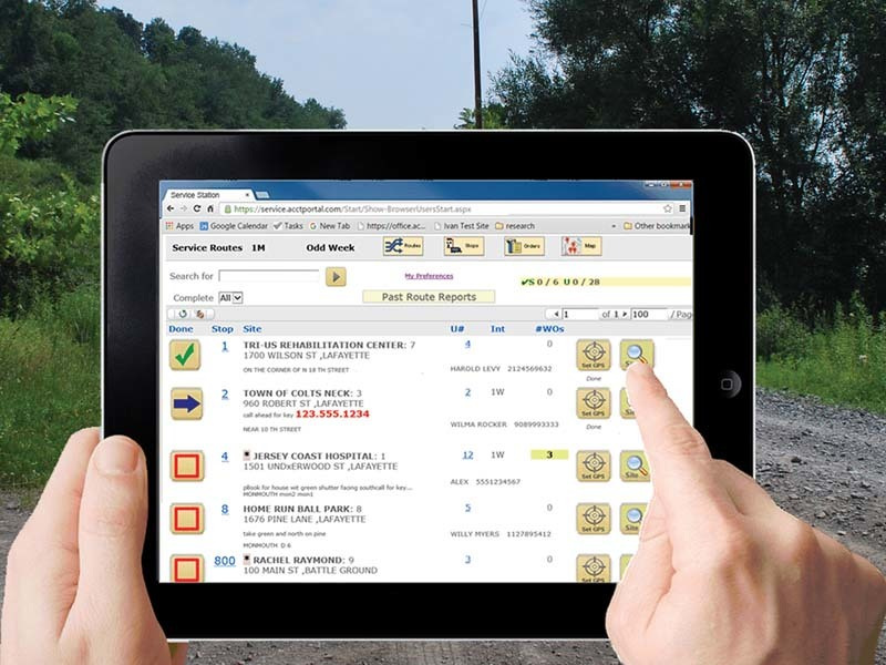 Software - Clear Computing Service Station