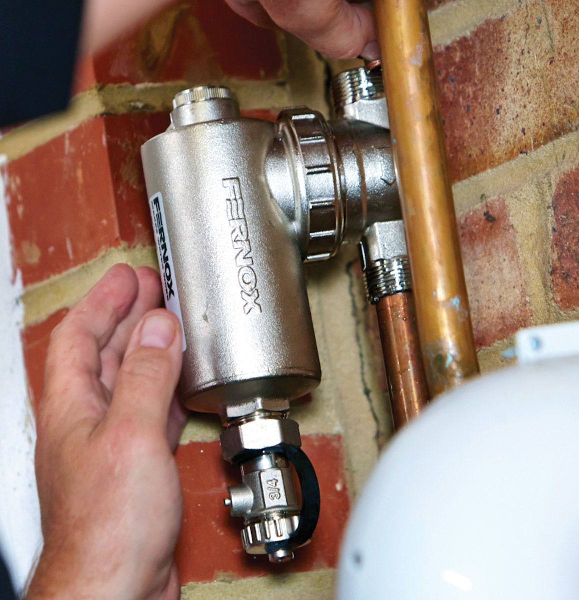Hydronic Heating - Fernox TF1 Omega Filter