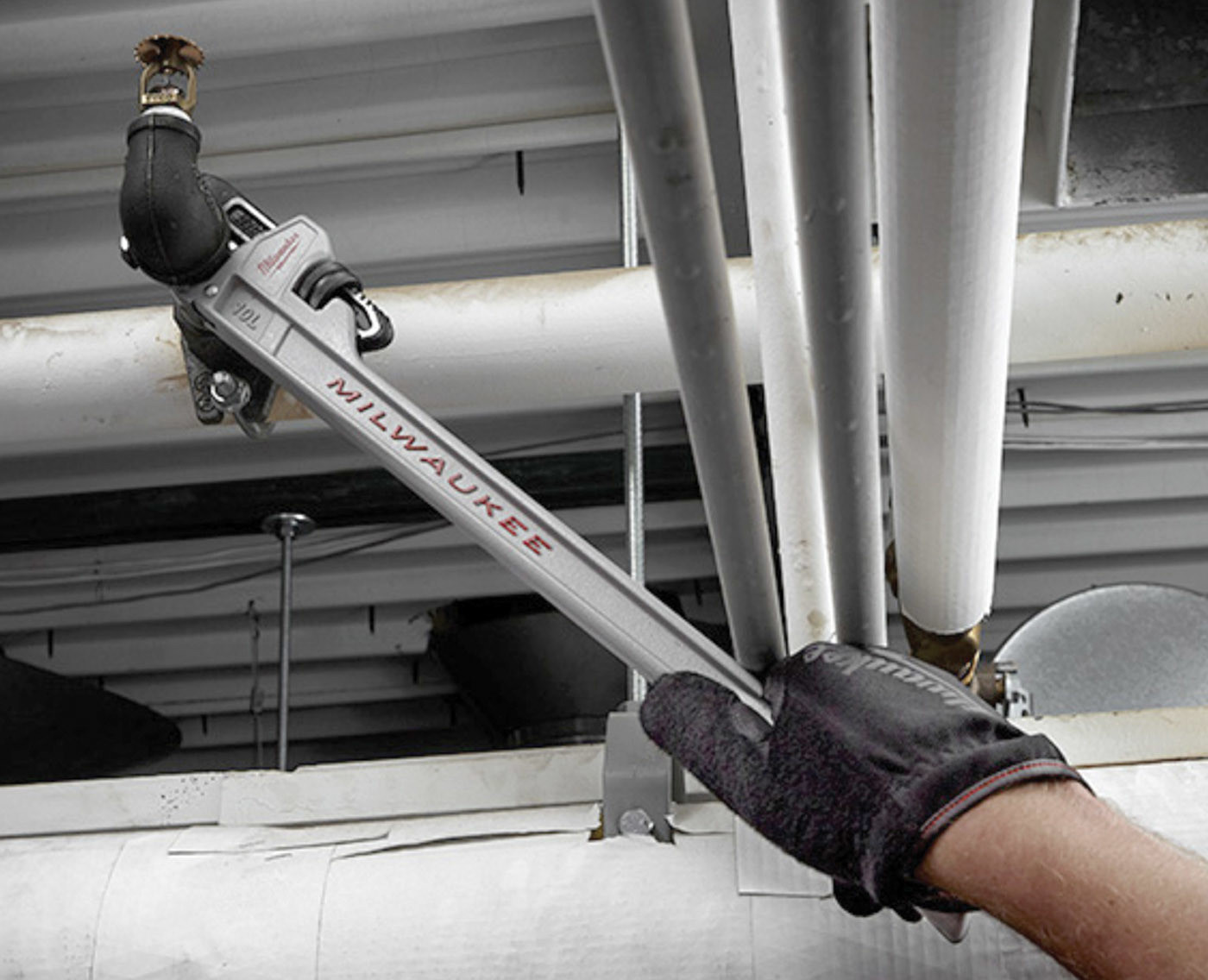 Rehabilitation - Milwaukee Tool 10L pipe wrench
