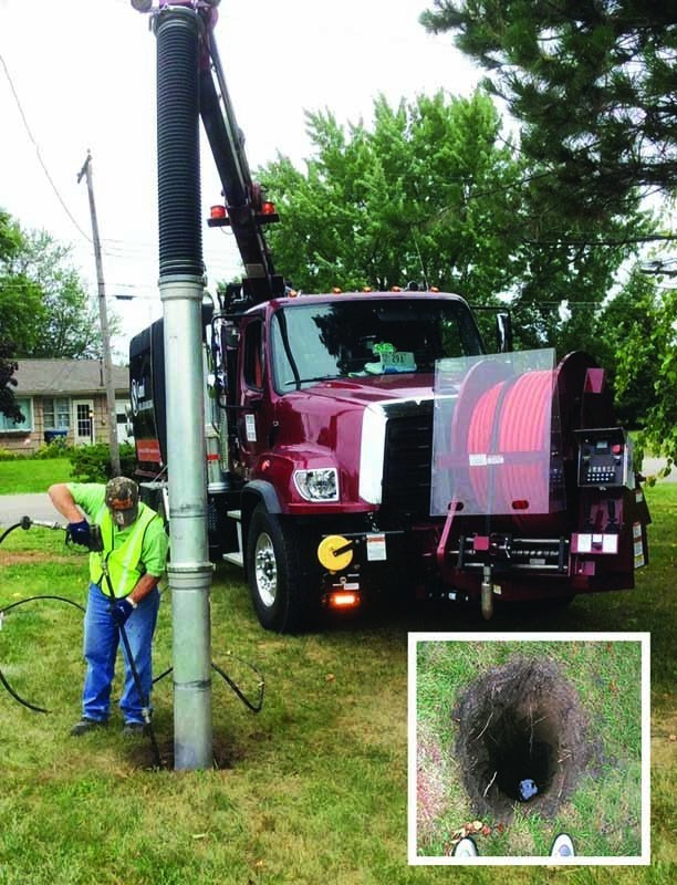 Excavating - Super Products Camel 1200
