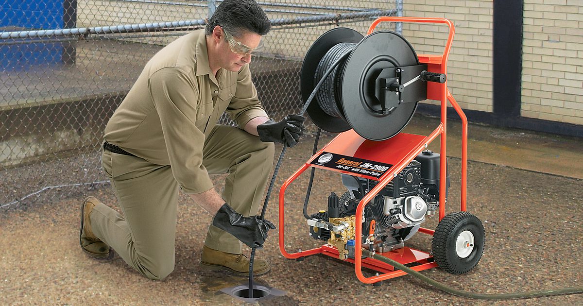 6 Things to Know Before Pipe Jetting a Drain Line | Plumber