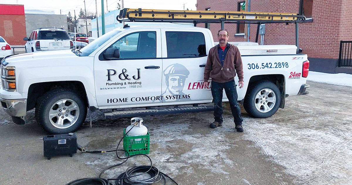 An Easy Way to Deal With Frozen Pipes | Plumber