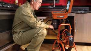 Gen Eye USB In Use Kitchen 220830 120221