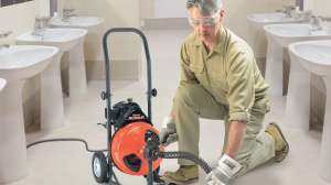 Mini Rooter XP In Use Bathroom