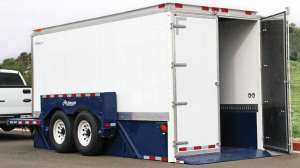 Air tow trailers
