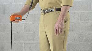 Oe Gen Ear Le In Use Ground Web