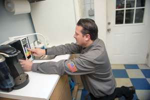 Illinois Plumber Uses Professional Image to Grow