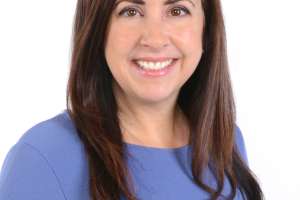 A Moneypenny Img7825 Fr 5X7