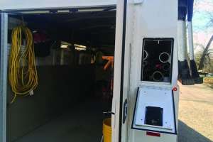 Service Vans Serve Up Easy Access