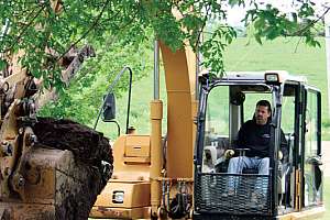 Excavating Brood Racks Up the Milestones
