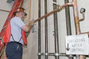 Plumber Poised for Construction Boom