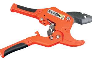J c whitlam 1 5 8 inch sabertooth plastic pipe cutter