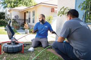 Los Angeles Drain Cleaner Ready to Serve and Expand