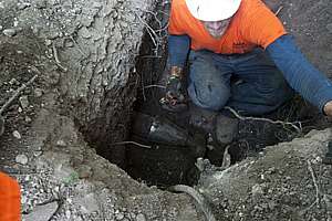 Break-Out Pipe Bursting Company Stakes its Turf on Specialty Services